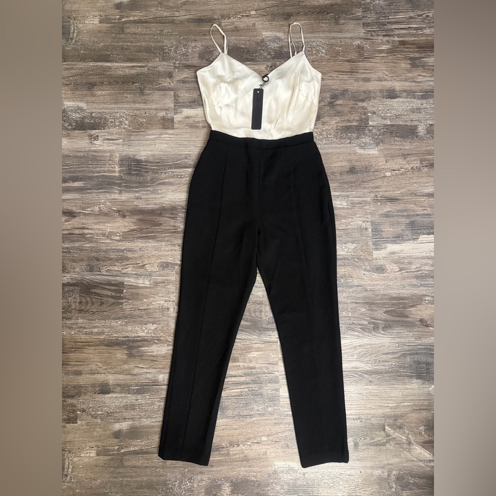 NWT Black Halo Black Pants Cream Satin Top V-Neck Sleeveless Jumpsuit Size 2